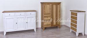 Country style solid wood kitchen cabinets with custom finishes